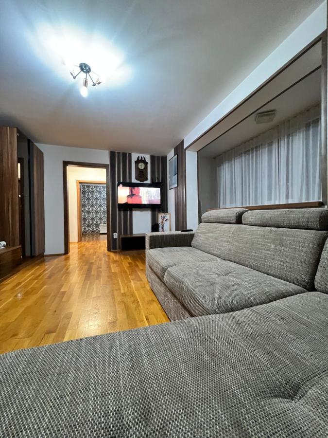 Debo Apartament Lugoj Exterior foto